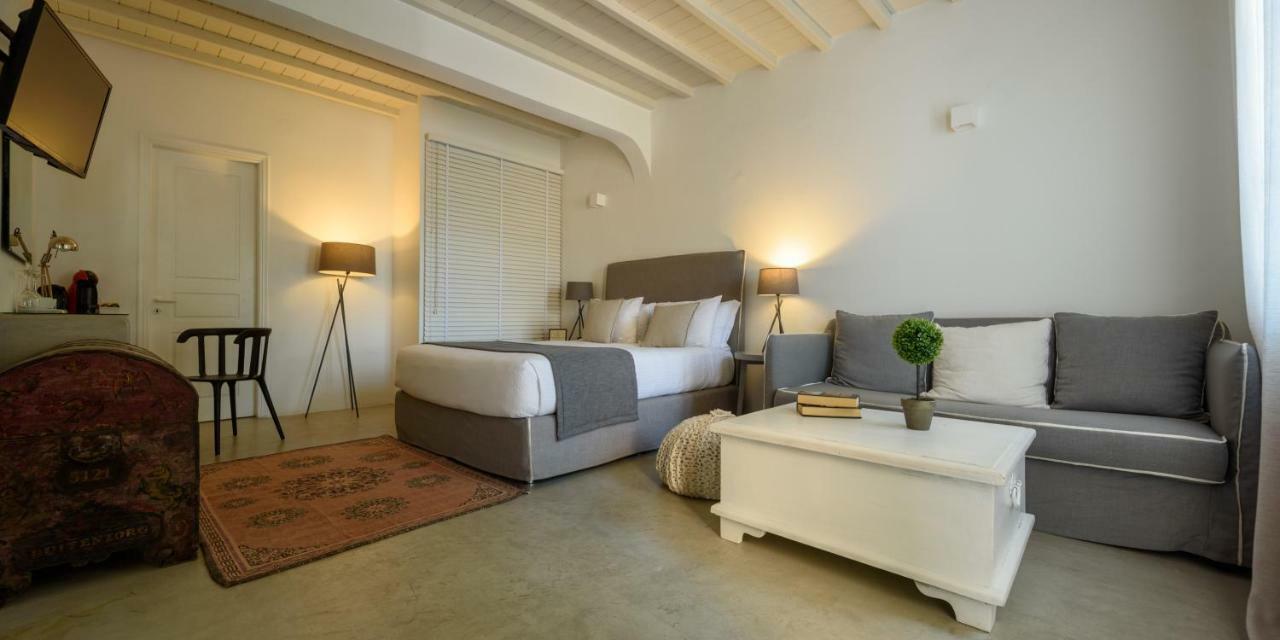 Cova Mykonos