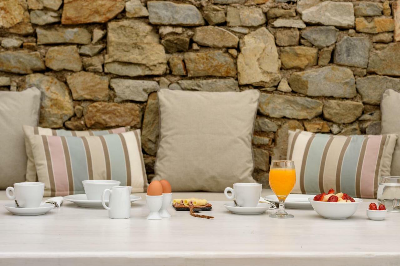 Cova Mykonos Aparthotel 4*