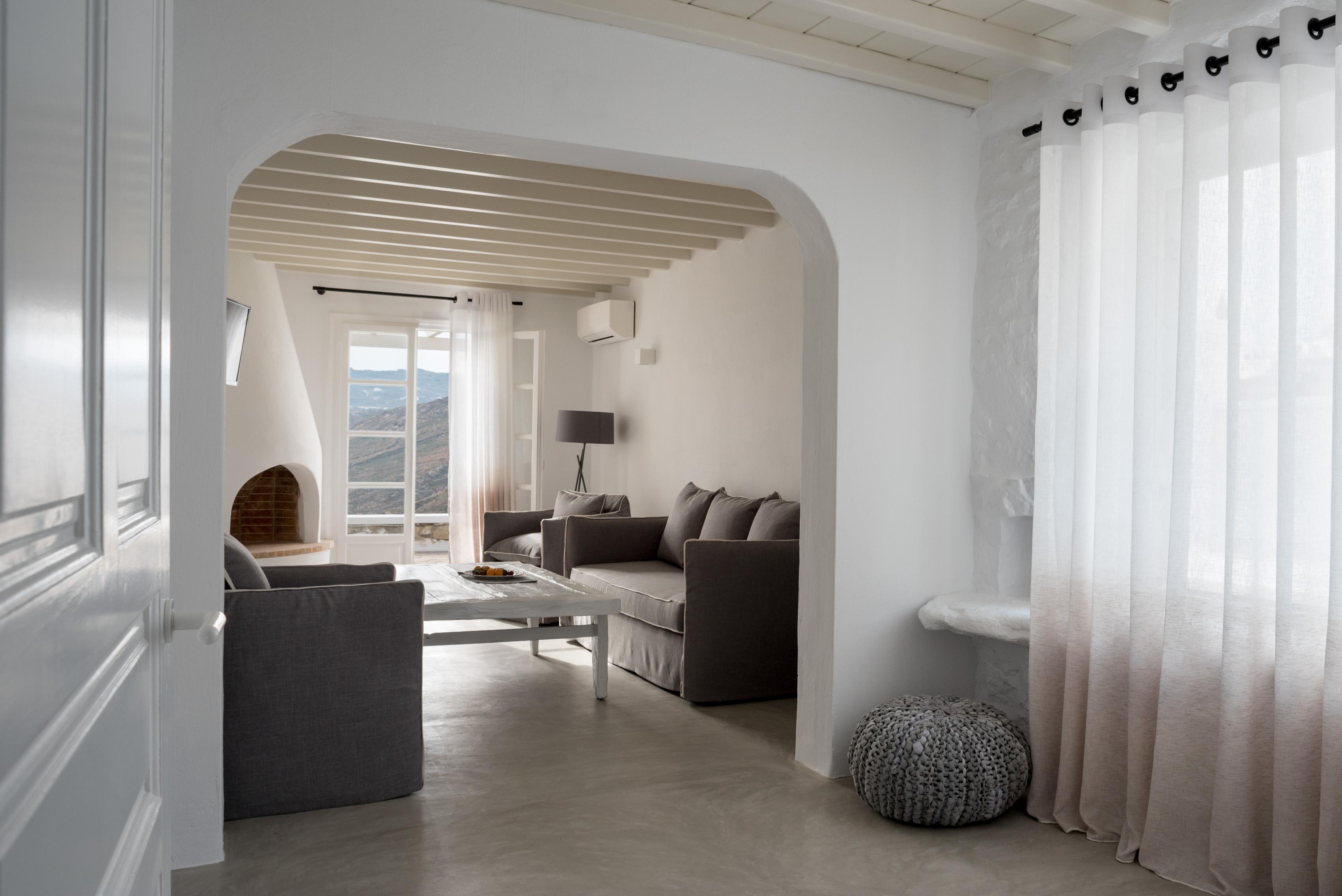 Aparthotel Cova Mykonos 4*