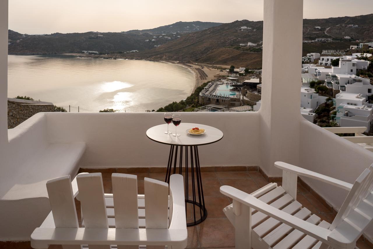 Cova Mykonos Aparthotel 4*