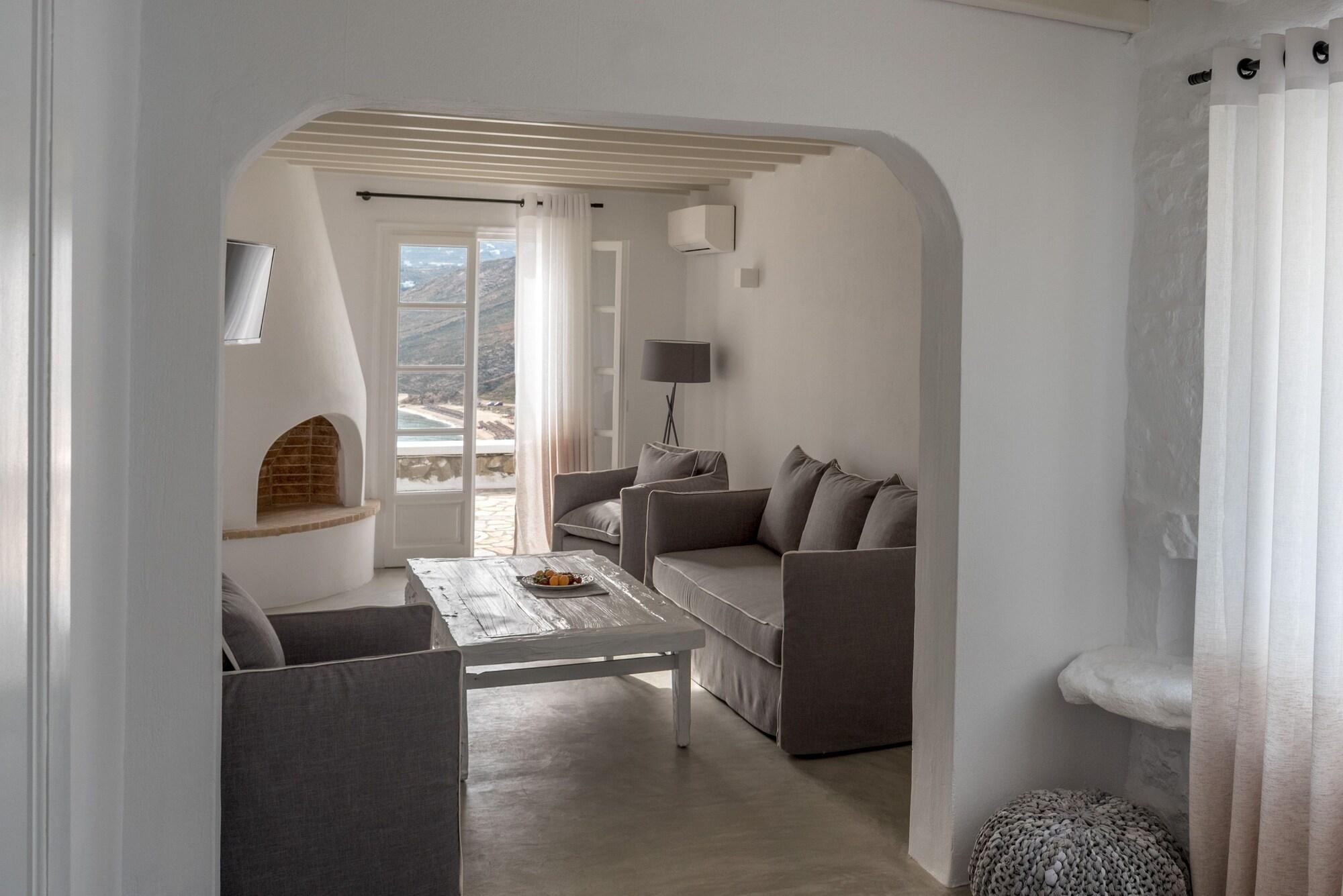 Cova Mykonos 4*